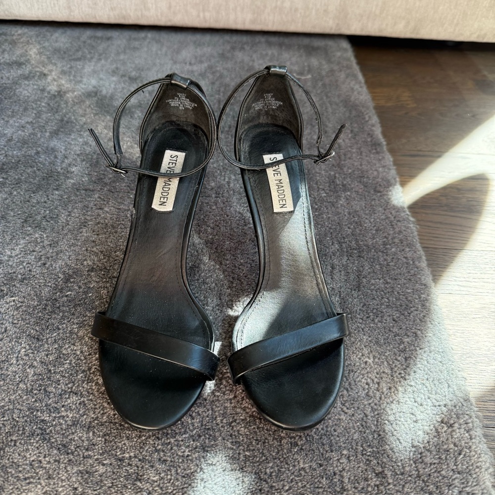 Steve Madden Stecy Black Strappy Heels Size 8.5